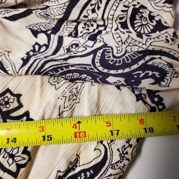 Blue Rain BoHo Paisley Print Flowy Top size medium - Picture 9 of 12